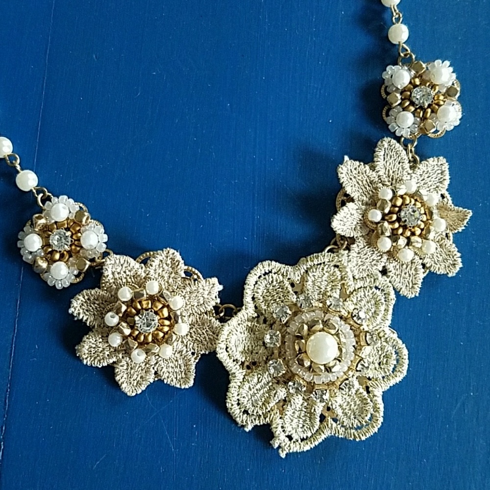 Francesca's statement necklace
